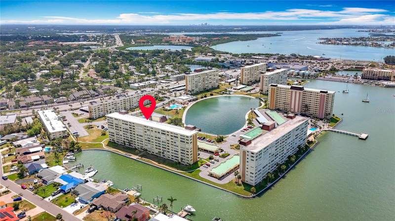 1 bedroom Condominium at 4725 Cove Circle #908, Columbia Towers Condo, St Petersburg — photo 5