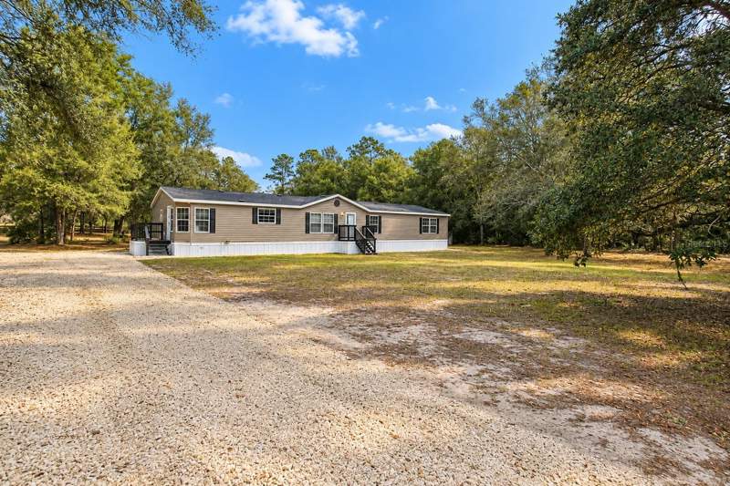 4 bedroom Manufactured Home at 3657 E Flint Lane, Heatherwood Unit 01, Inverness — photo 2