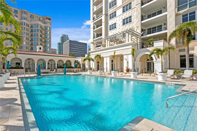 2 bedroom Condominium at 300 Beach Drive #1201, Parkshore Plaza Condo, St Petersburg — photo 3