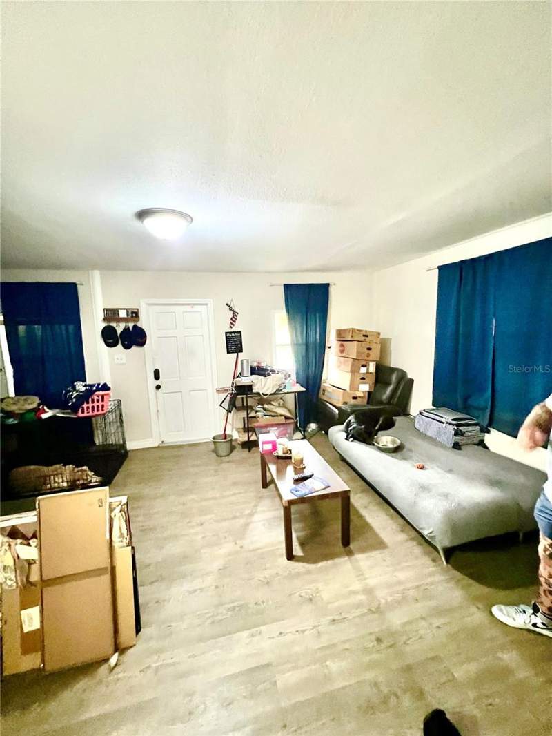 2 bedroom Single Family Residence at 1008 Gray Street, Strawberry Terrace South, Plant City — photo 5