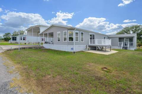 10027 Equity Avenue, Dade City FL - photo 15 of 56