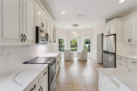 5018 Tempic Drive, Mount Dora FL - photo 14 of 65