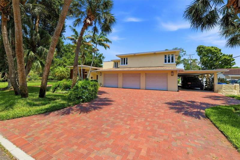 4 bedroom Single Family Residence at 6000 2nd Street, Bahama Beach Rep, St Petersburg — photo 4