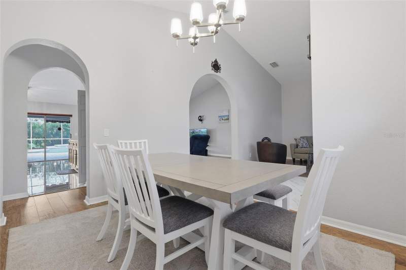 3 bedroom Single Family Residence at 2208 Katana Place, Hickory Lakes Ph 2, Brandon — photo 5