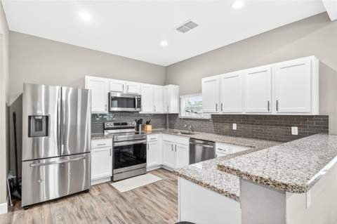 420 E Cypress Street, Winter Garden FL - photo 7 of 39