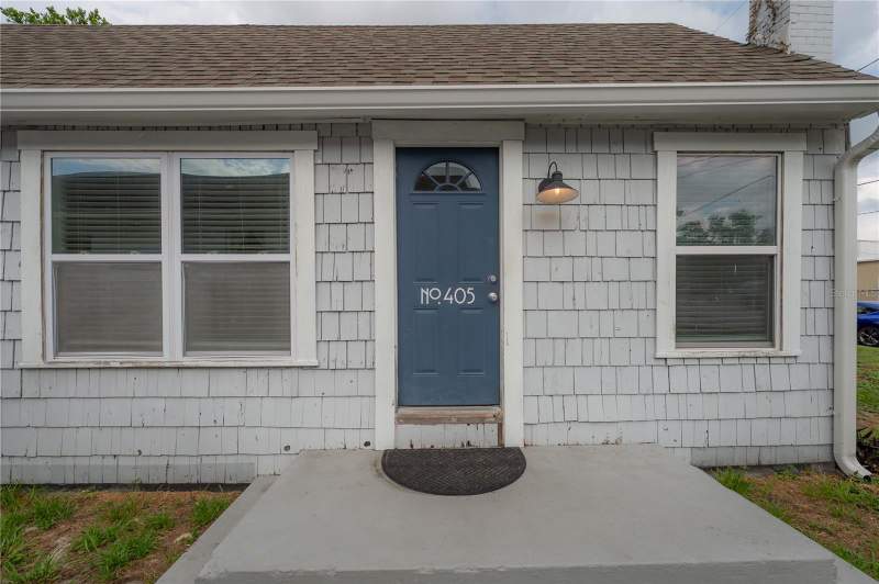 3 bedroom Single Family Residence at 405 E Cayuga Street, Lesleys, Tampa — photo 2