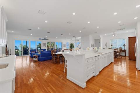 106 2nd Avenue, St Pete Beach FL - photo 13 of 97