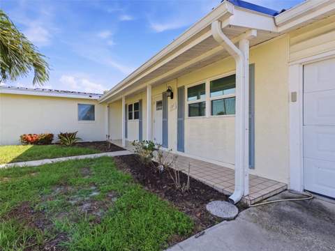 181 Duxbury Avenue, Port Charlotte FL - photo 8 of 83