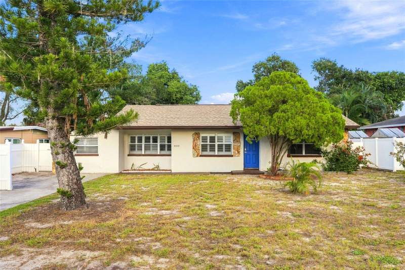 3 bedroom Single Family Residence at 5030 Aragon Way, Lakewood Estates Sec A, St Petersburg — photo 3
