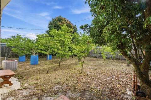 1615 Palm Way, Largo FL - photo 13 of 15