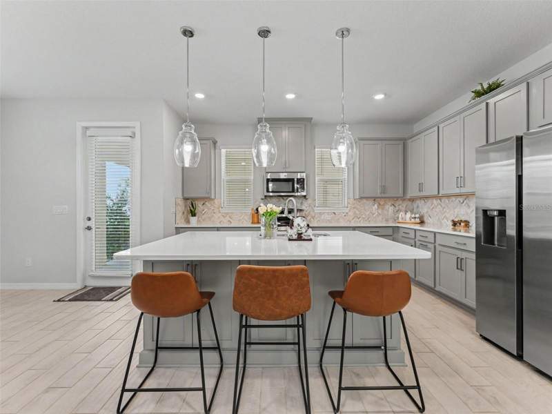 5 bedroom Single Family Residence at 13631 Rangeland Boulevard, Starkey Ranch Ph 2 Pcls 8 & 9, Odessa — photo 3