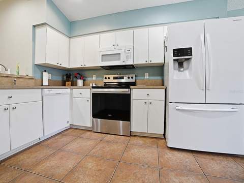 5052 China Sea, Tavares FL - photo 12 of 71