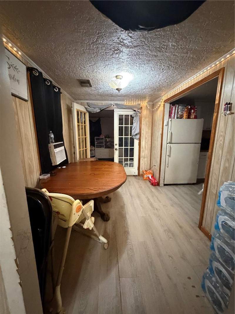 3 bedroom Single Family Residence at 316 E Whidden Street, A W Gilchrists Sub, Arcadia — photo 4