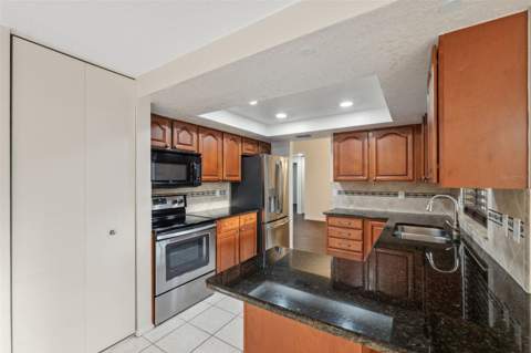 2141 Brent Place, Palm Harbor FL - photo 17 of 42