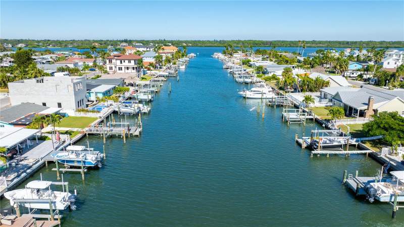 2 bedroom Single Family Residence at 17611 1ST STREET, HARBOR SHORES 4TH ADD, REDINGTON SHORES — photo 3