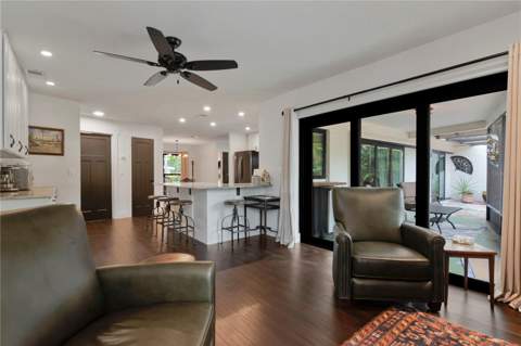 4400 Columbus Way, St Petersburg FL - photo 17 of 48