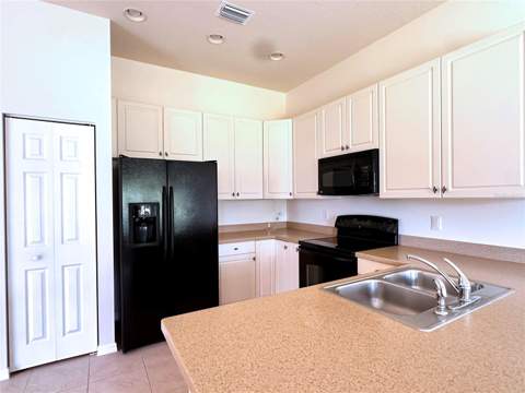 4950 Sandy Brook Circle, Wimauma FL - photo 16 of 27