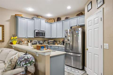 1422 Travertine Terrace, Sanford FL - photo 11 of 74