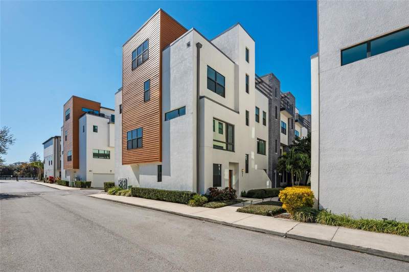 Westshore Village Townhomes