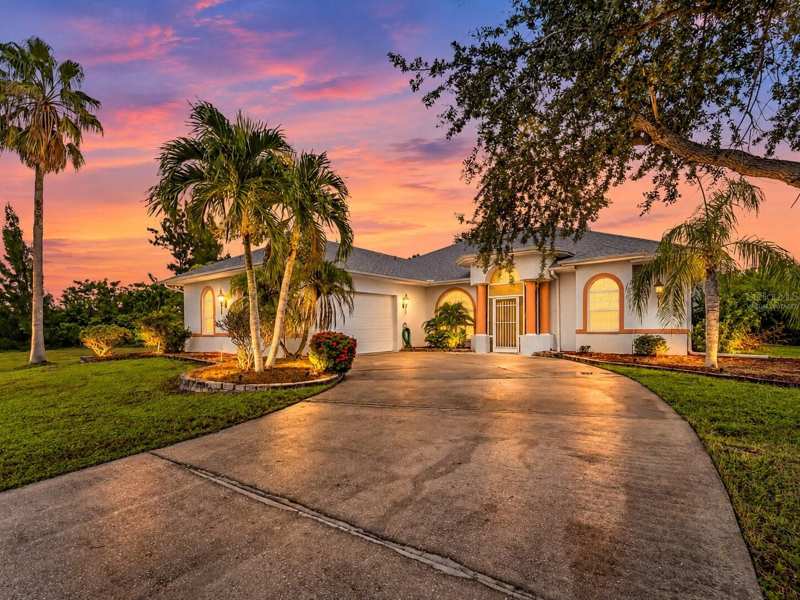 3 bedroom Single Family Residence at 9336 St Paul Drive, Port Charlotte Sec 94 01 Strep, Port Charlotte — photo 1