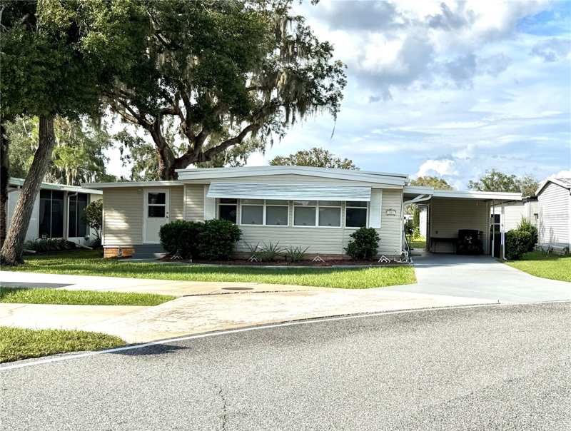 2 bedroom Mobile Home at 103 Tamarisk Way, Hawthorne At Leesburg A Coop, Leesburg — photo 1