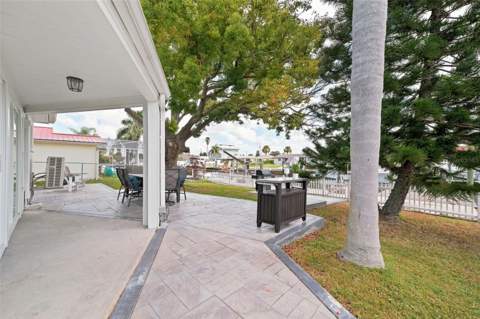 4920 Pelican Drive, New Port Richey FL - photo 18 of 29