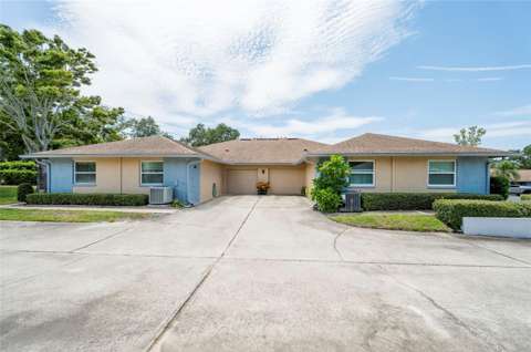 1245 Sutherland Court #1452, home for sale in Dunedin 34698