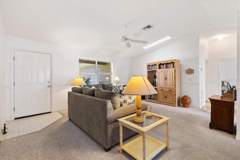 2 bedroom Single Family Residence at 501 Alcazar Court, Lady Lake Orange Blossom Gardens Unit 17A, The Villages — photo 5