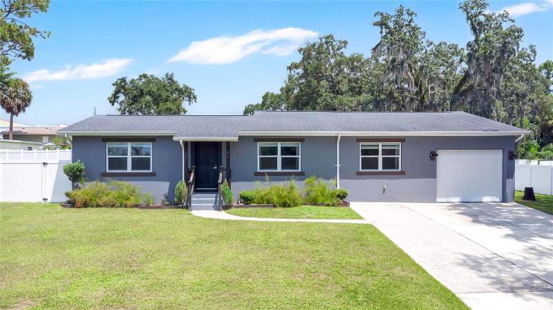 772 PINE LANE home for sale in Clermont Oak View Homes for Sale: 7 Homes Built 1953–1974