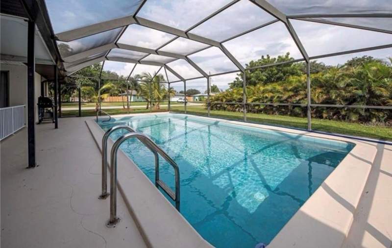 4 bedroom Single Family Residence at 2516 Baltic Avenue, Port Charlotte Golf Crse Sec, Port Charlotte — photo 2