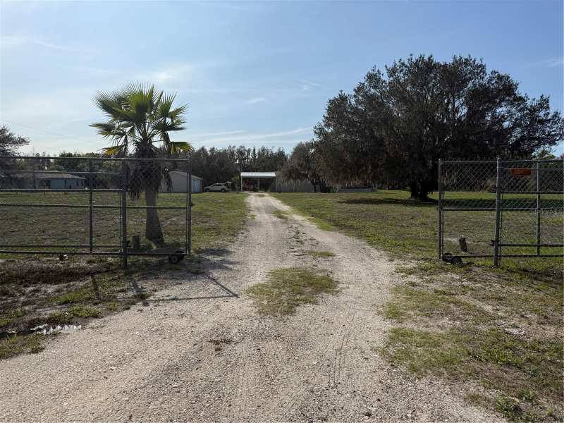 3 bedroom Manufactured Home at 17011 Alderman Turner Road, Wimauma, Wimauma — photo 1