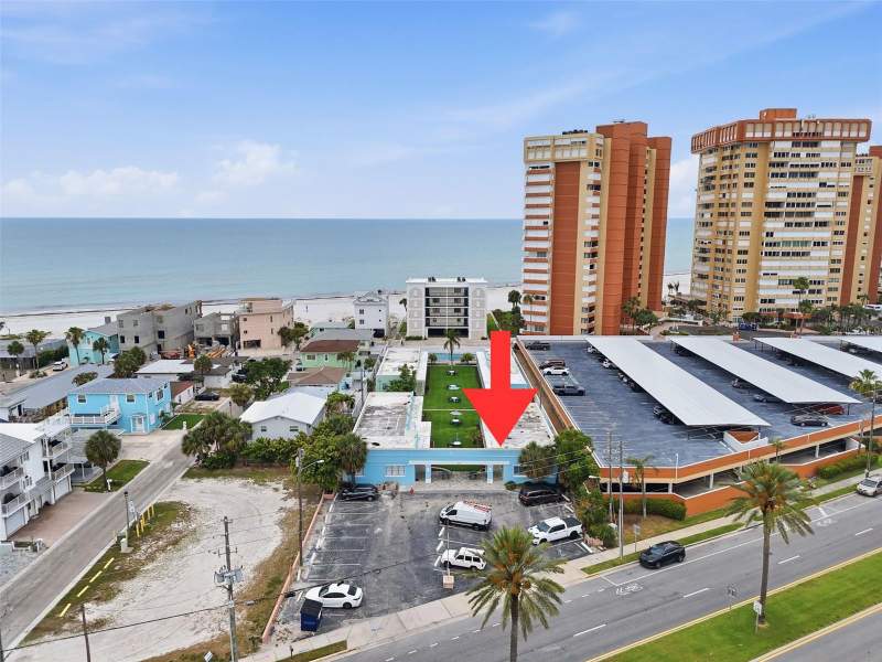 1 bedroom Condo - Hotel at 17880 Gulf Boulevard #2, Monterey Condo Motel Condo, St Petersburg — photo 3