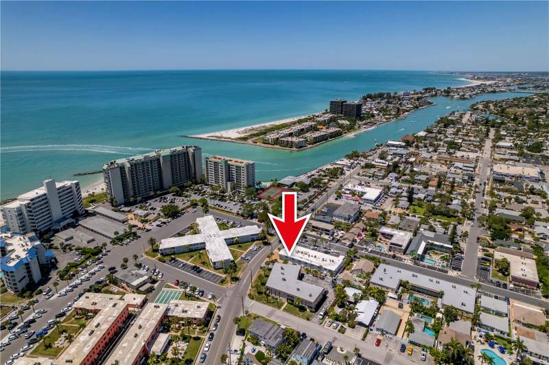 2 bedroom Condominium at 7003 Sunset Way #3, Beach Plaza Condo, St Pete Beach — photo 2