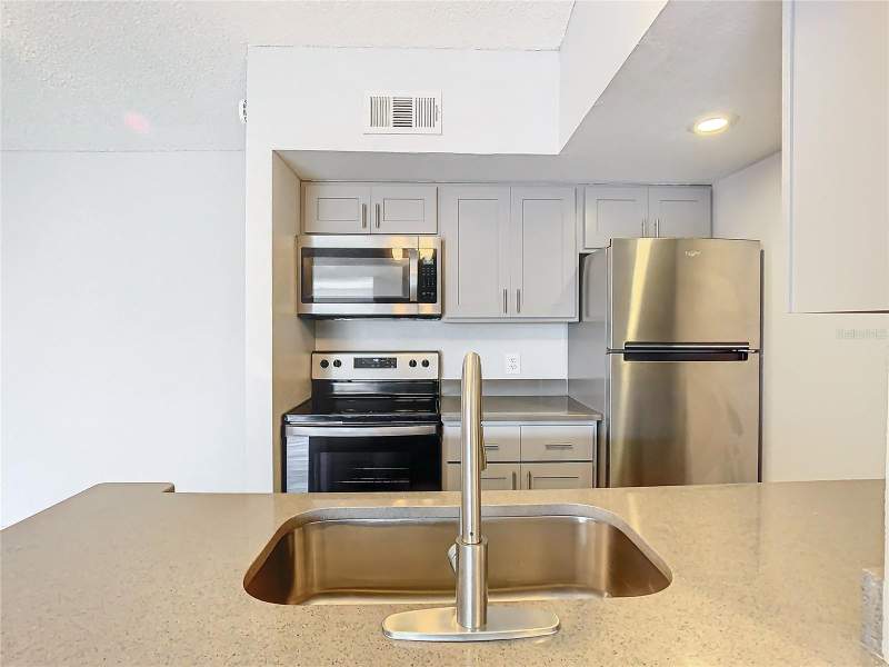 2 bedroom Condominium at 5144 Conroy Road #35, Residences/Millenia, Orlando — photo 5