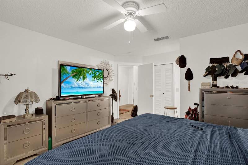 3 bedroom Single Family Residence at 7502 Gadsden Drive, Orange River Estates Unit 111, Temple Terrace — photo 3