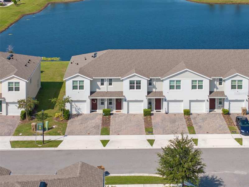 3 bedroom Townhouse at 2834 Brie Hammock Bend, Harmony West Twnhms, St Cloud — photo 1