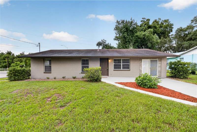 4 bedroom Single Family Residence at 507 S Ohio Ave, Groveland, Groveland — photo 2