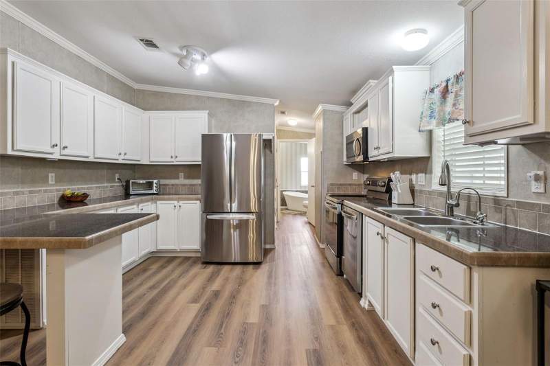 3 bedroom Manufactured Home at 14019 Royal Fern Way, Astatula Meadows Sub, Astatula — photo 2