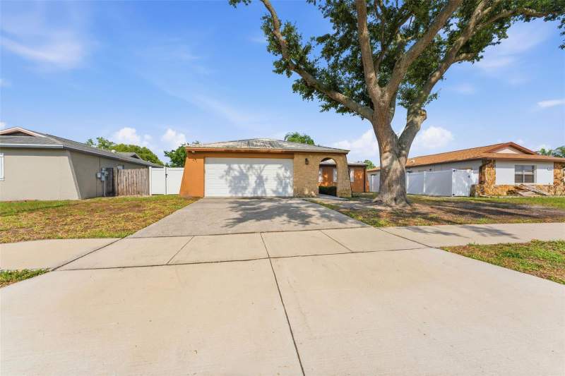 3 bedroom Single Family Residence at 611 Tangerine Drive, Harbor Palms Unit Eleven, Oldsmar — photo 3