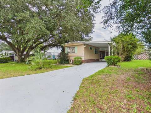 6530 NE 2Nd Place, home for sale in Ocala 34470