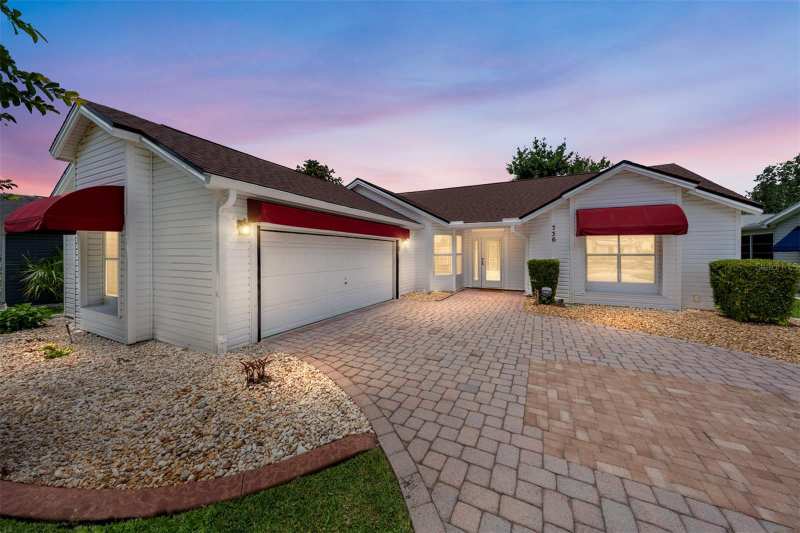 2 bedroom Single Family Residence at 736 Cortez Avenue, The Villages, The Villages — photo 1