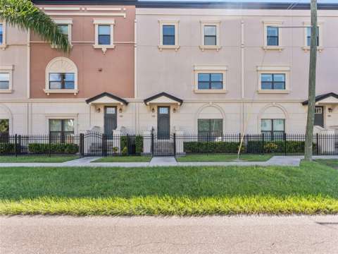 3421 W Horatio Street #109, home for sale in Tampa 33609