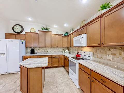 1068 Becker Avenue, The Villages FL - photo 14 of 53