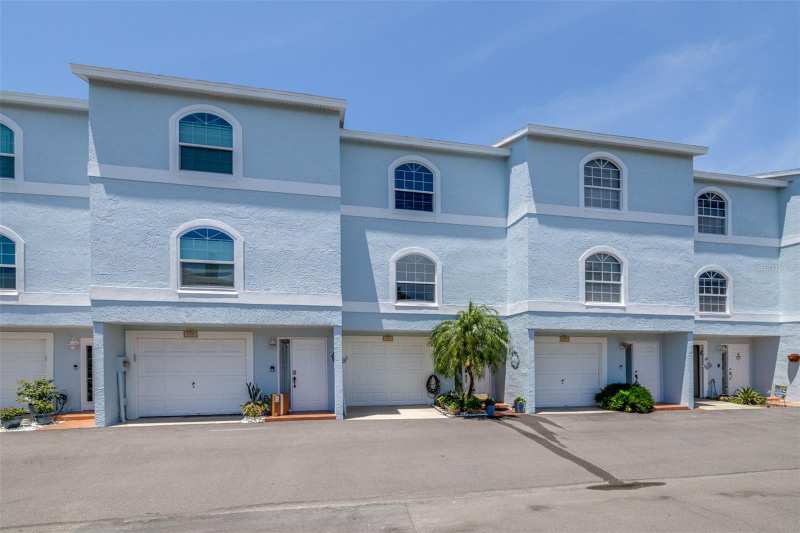 2 bedroom Townhouse at 751 Pinellas Bayway #208, Sandbar Twnhms, Tierra Verde — photo 1