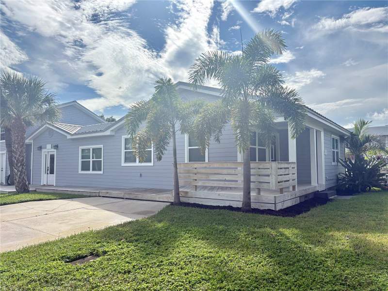 4 bedroom Single Family Residence at 6570 67th Avenue, Grand Arcade, Pinellas Park — photo 3