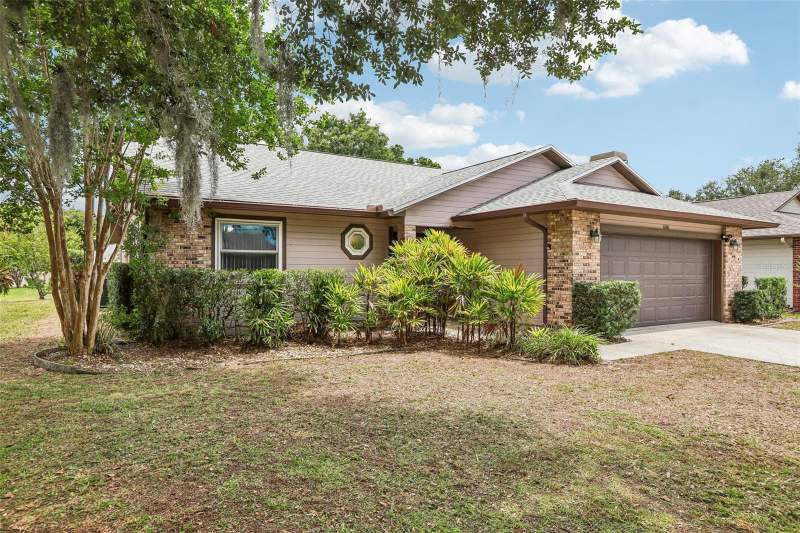 2 bedroom Single Family Residence at 6540 Foxmoor Drive, Silver Oaks Ph 01, Zephyrhills — photo 2