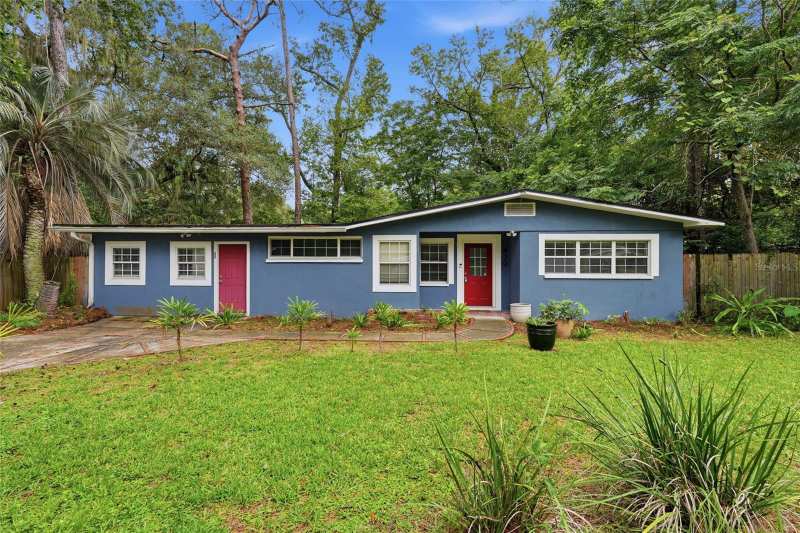 5 bedroom Single Family Residence at 630 NW 35th Terrace, Woodland Terrace, Gainesville — photo 1