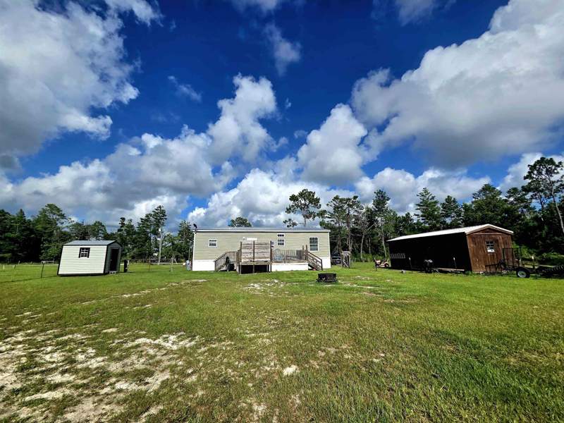 3 bedroom ManufacturedHome at 15963 Blue Crab Drive, Dune Hammocks, Perry — photo 4