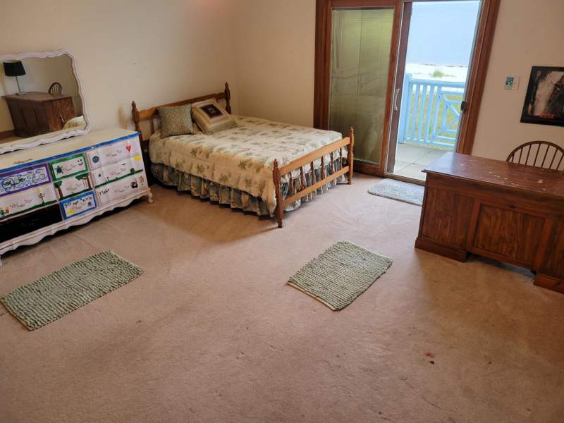 4 bedroom Detached at 1433 Alligator Drive, Penn Point, Alligator Point — photo 5