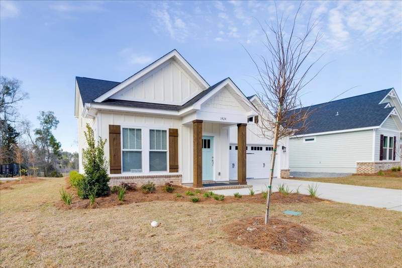 4 bedroom Detached at 1424 Summerbrooke Drive, Conservation of Summerbrooke, Tallahassee — photo 3